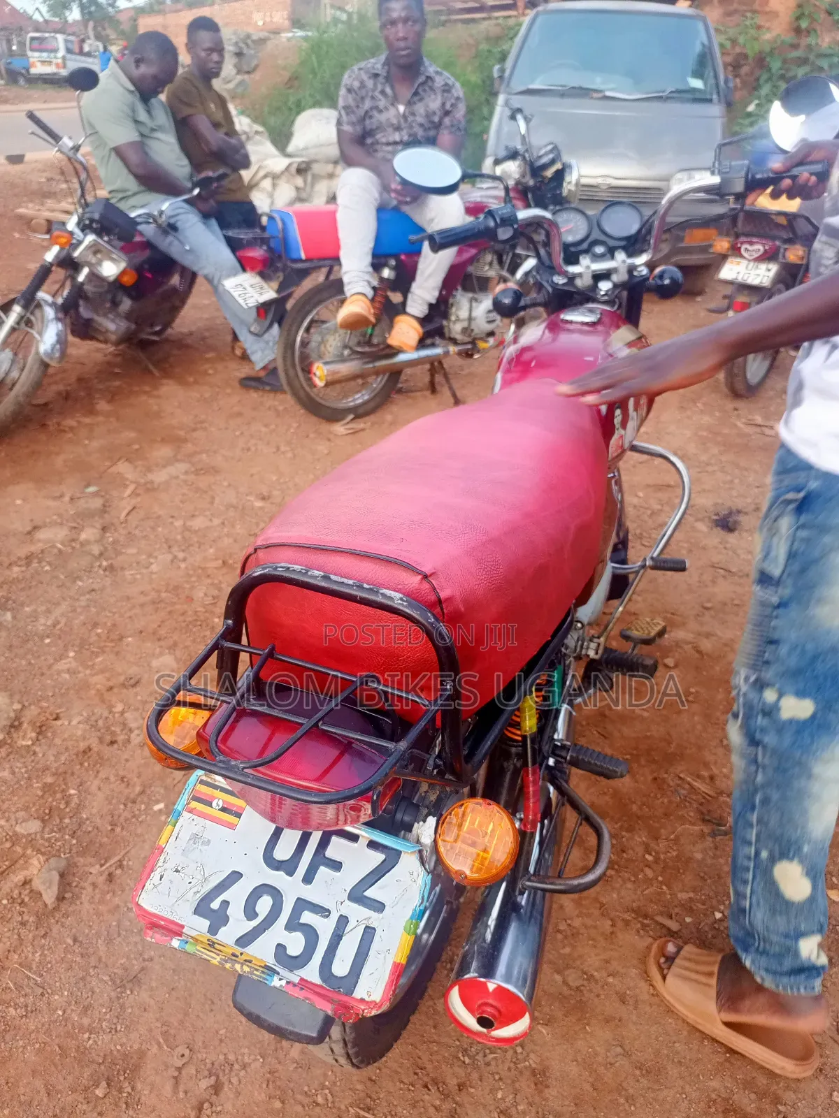 Bajaj Boxer 100 2023 Red