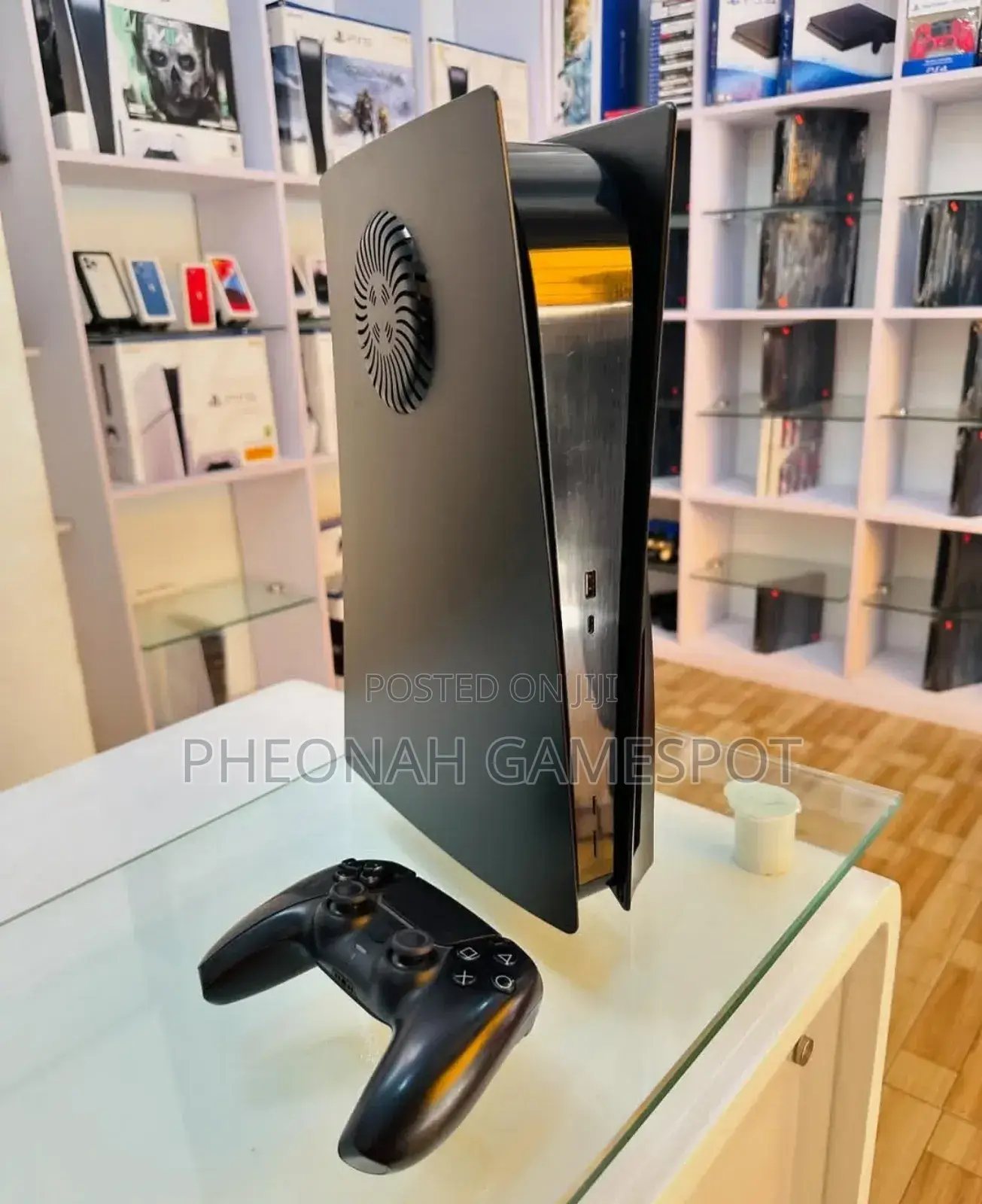 Playstation 5 Standard Ps5 Used With Games and Pads No Fake Excuses.