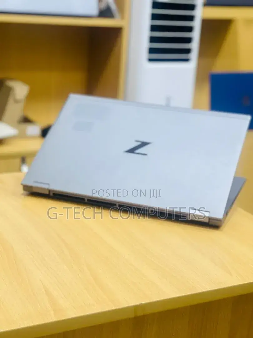 New Laptop HP ZBook Fury 17 G7 16GB Intel Core i9 SSD 512GB