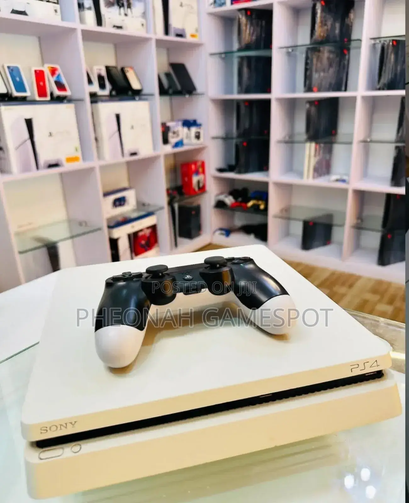 Playstation 4 Slim Ps4 2 Pads 12 Games Buy Machine Not the Fake Love.