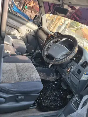 Toyota Land Cruiser Prado 2003 Green