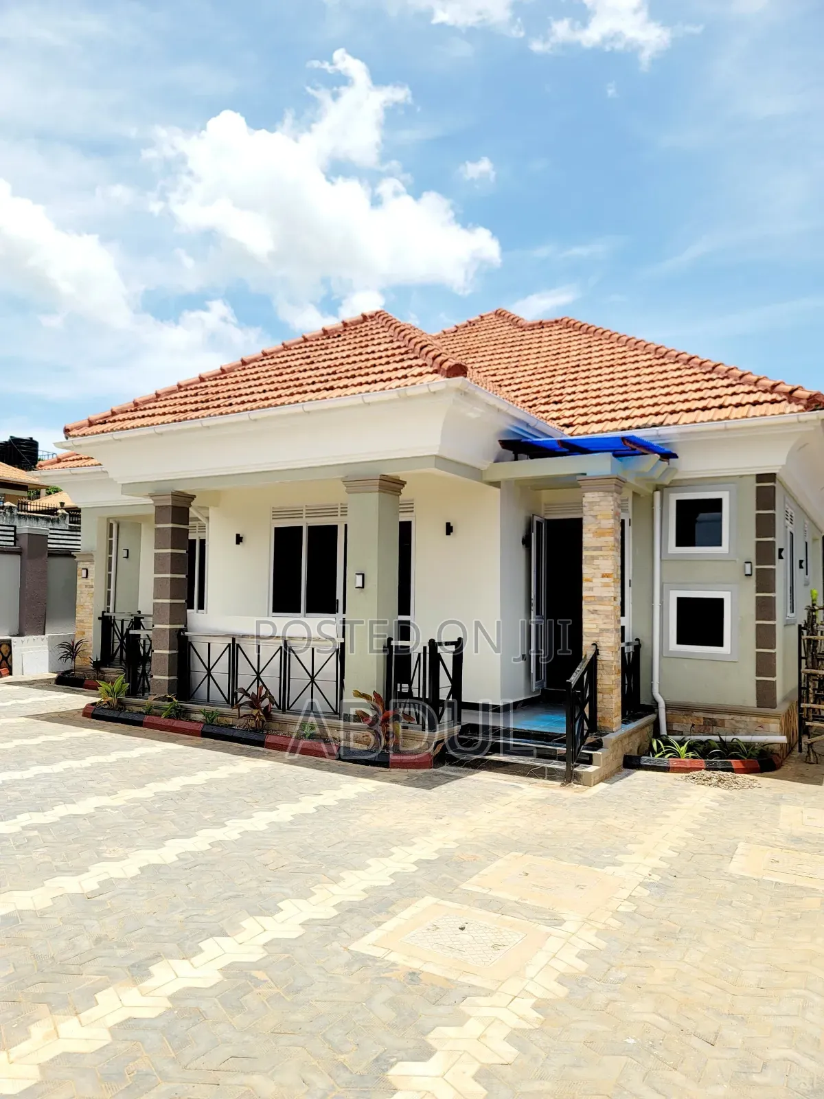 4bdrm Bungalow in Kitende Estate, Ssisa for sale