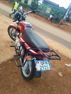 Bajaj CT 110X 2023 Red