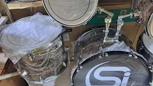 Si Drumset