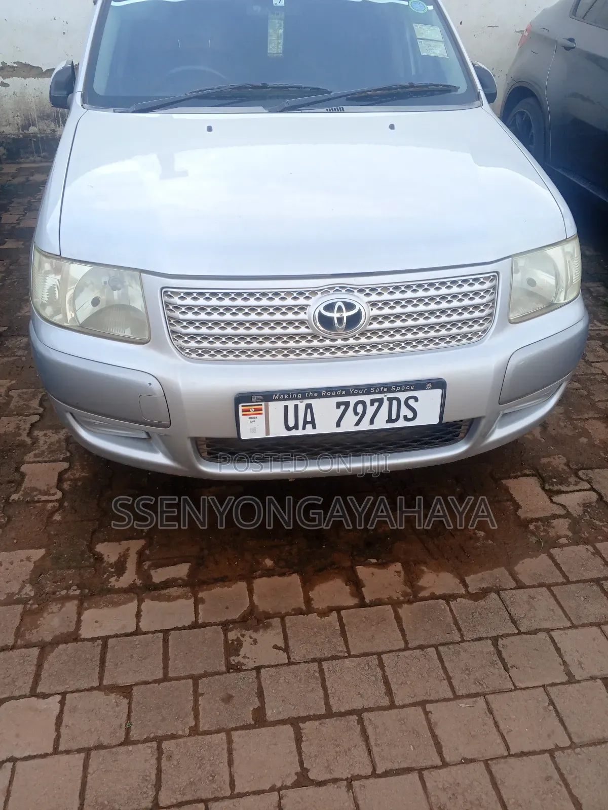Toyota Probox 2012 Silver