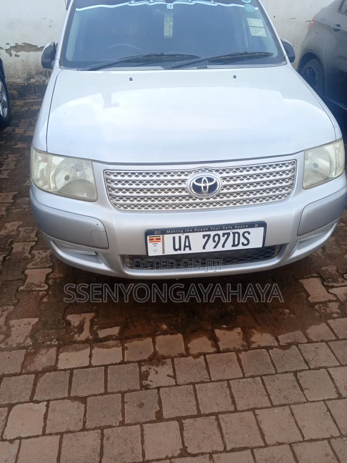 Toyota Probox 2012 Silver