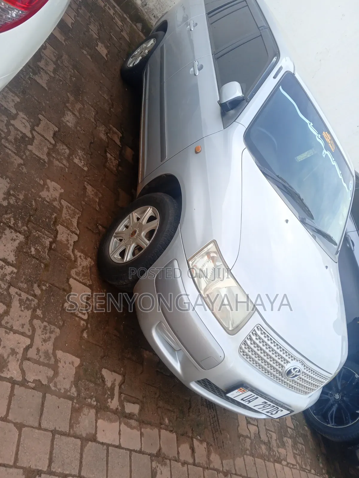 Toyota Probox 2012 Silver