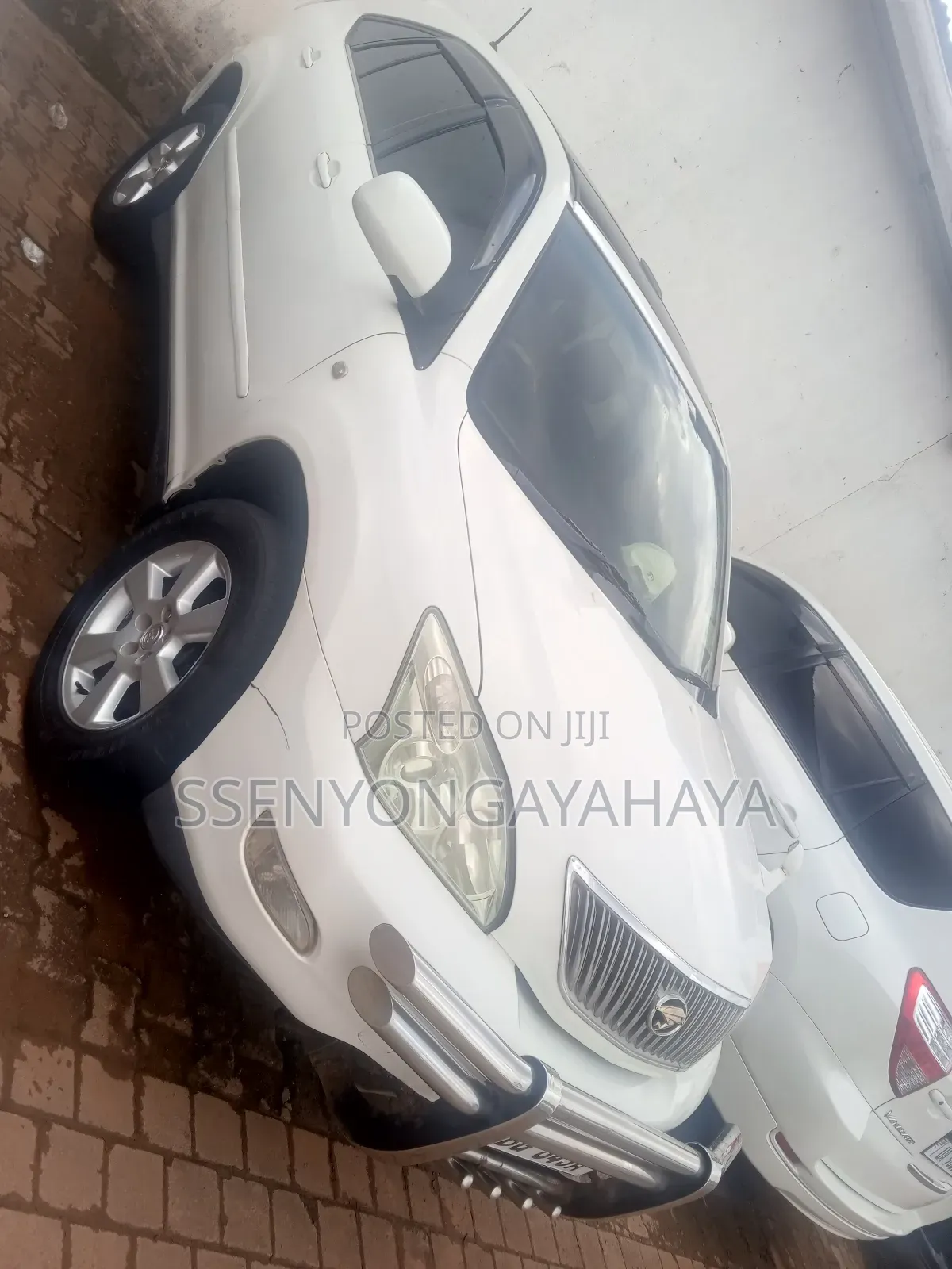 Toyota Harrier 2006 White