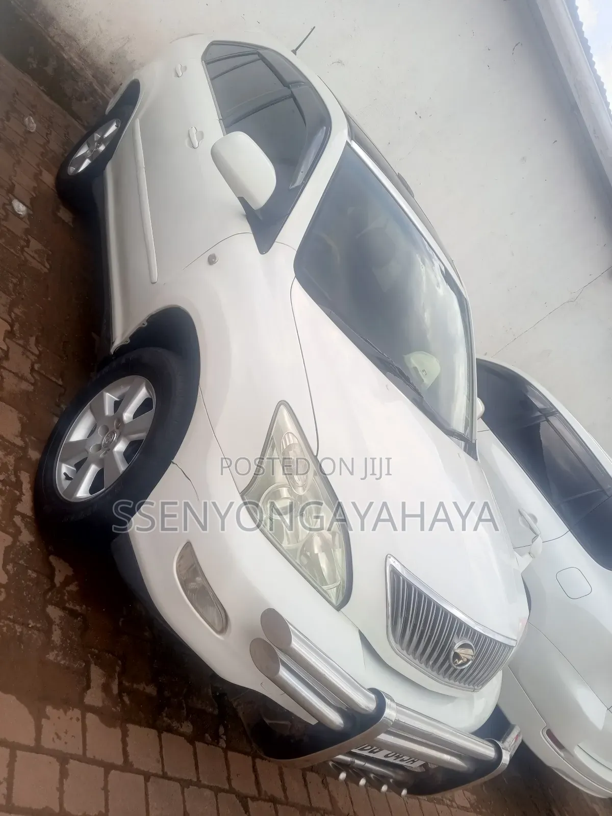 Toyota Harrier 2006 White