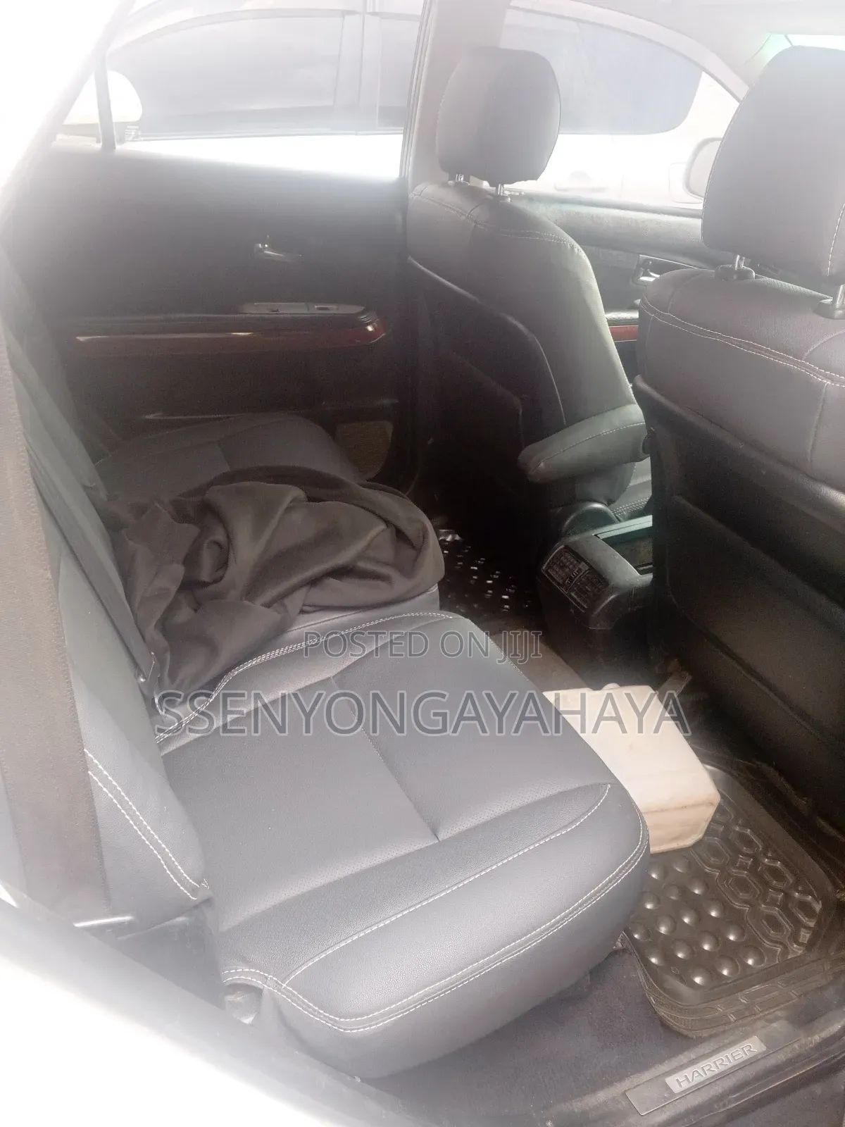 Toyota Harrier 2006 White