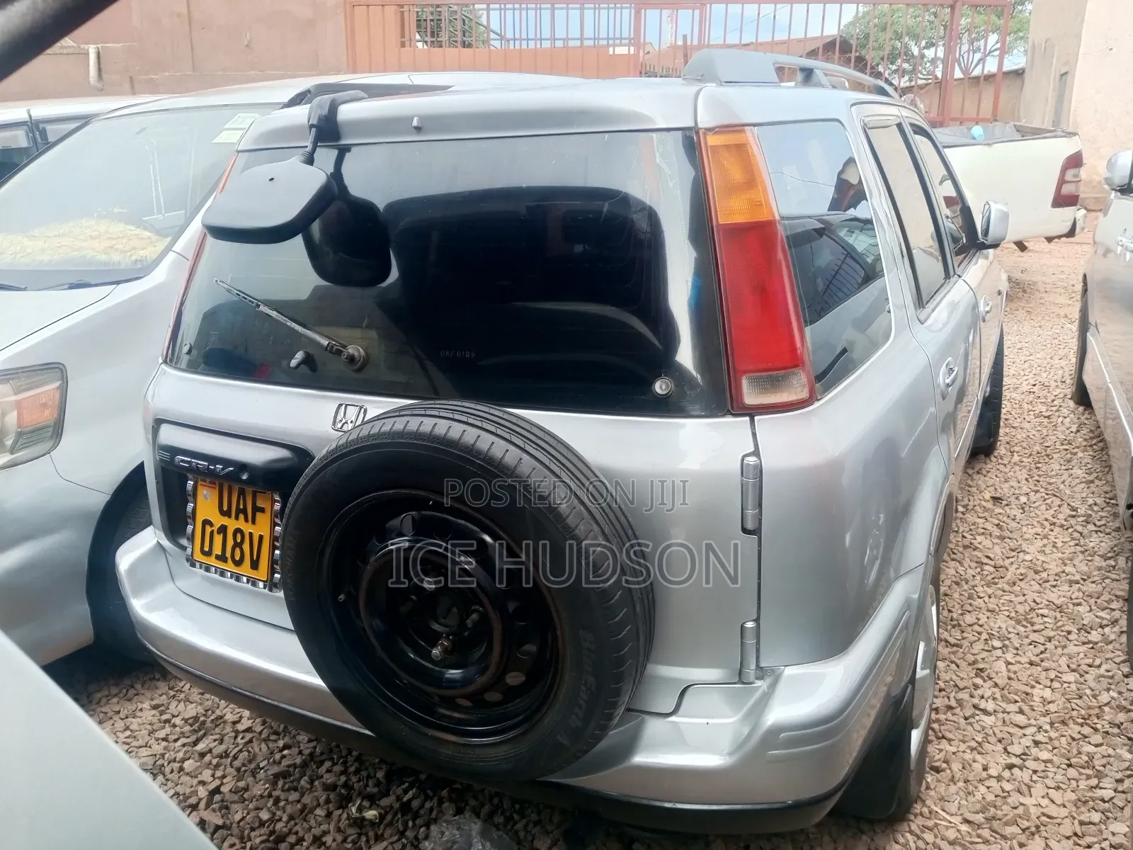 Honda CR-V 1996 Silver
