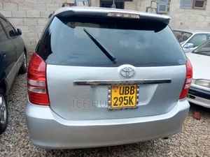 Toyota Wish 2007 Silver