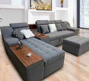 Classic Bed for Elegant Sitting Room