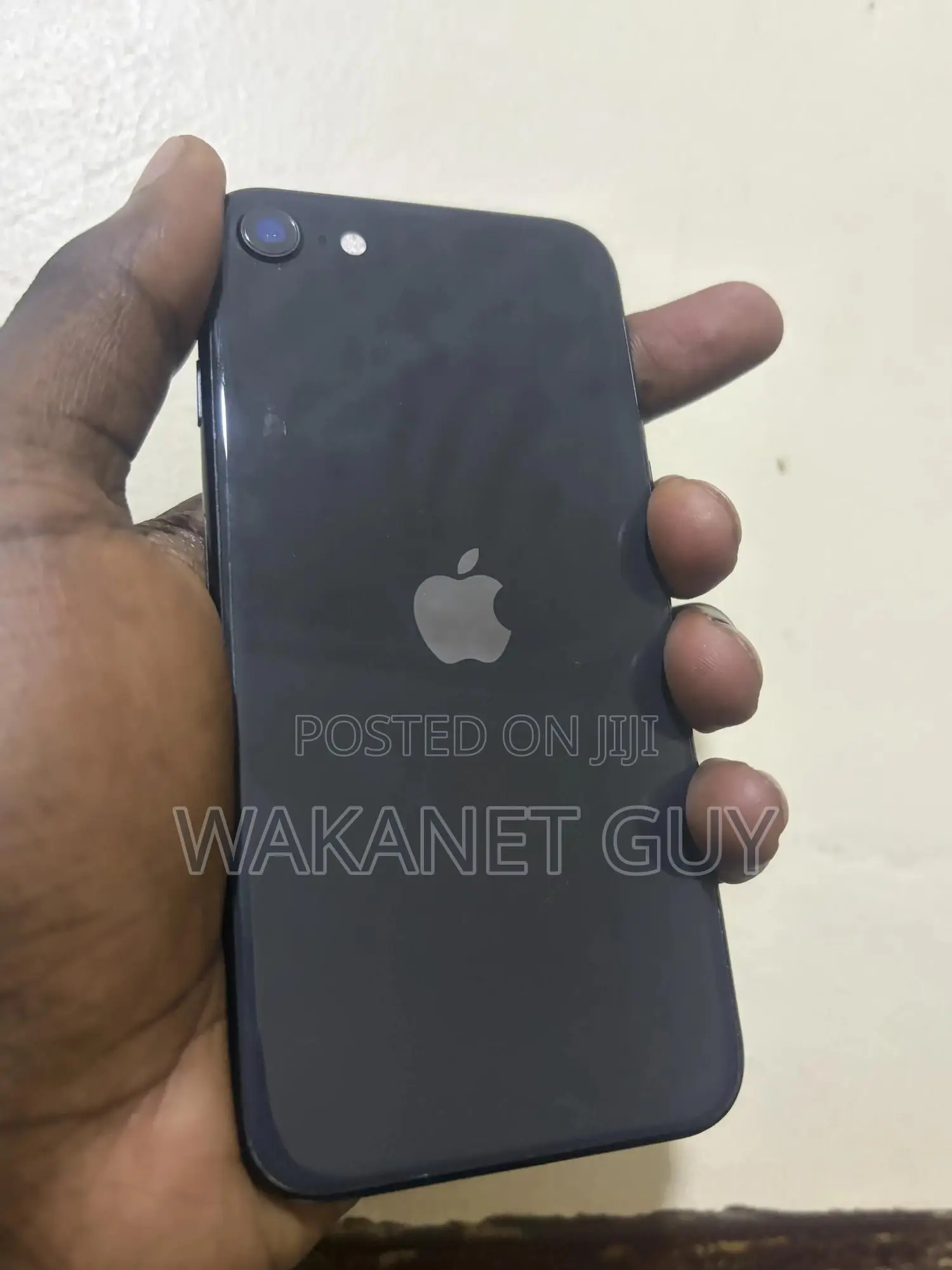 Apple iPhone SE (2020) 64 GB Black