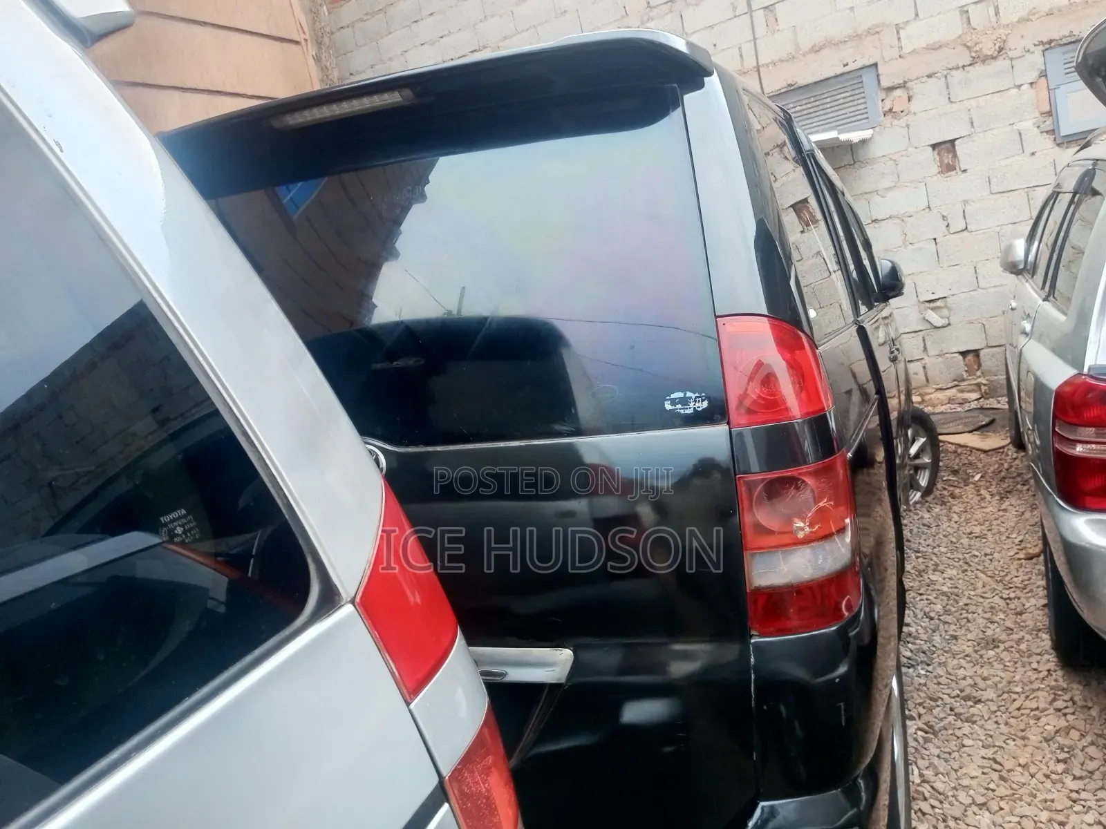 Toyota Noah 2003 Black