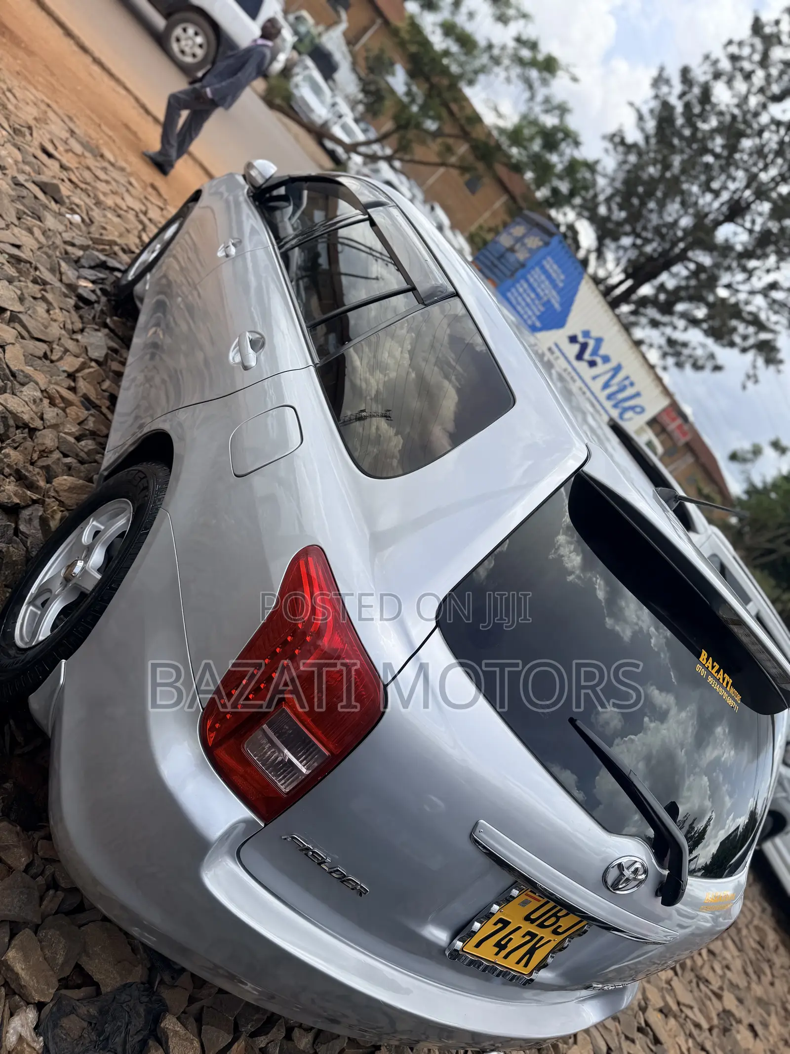 Toyota Corolla Fielder 2009 Silver