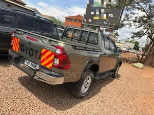 Toyota Hilux Revo Double Cab Deisel 2.8 RWD 2021 Gray