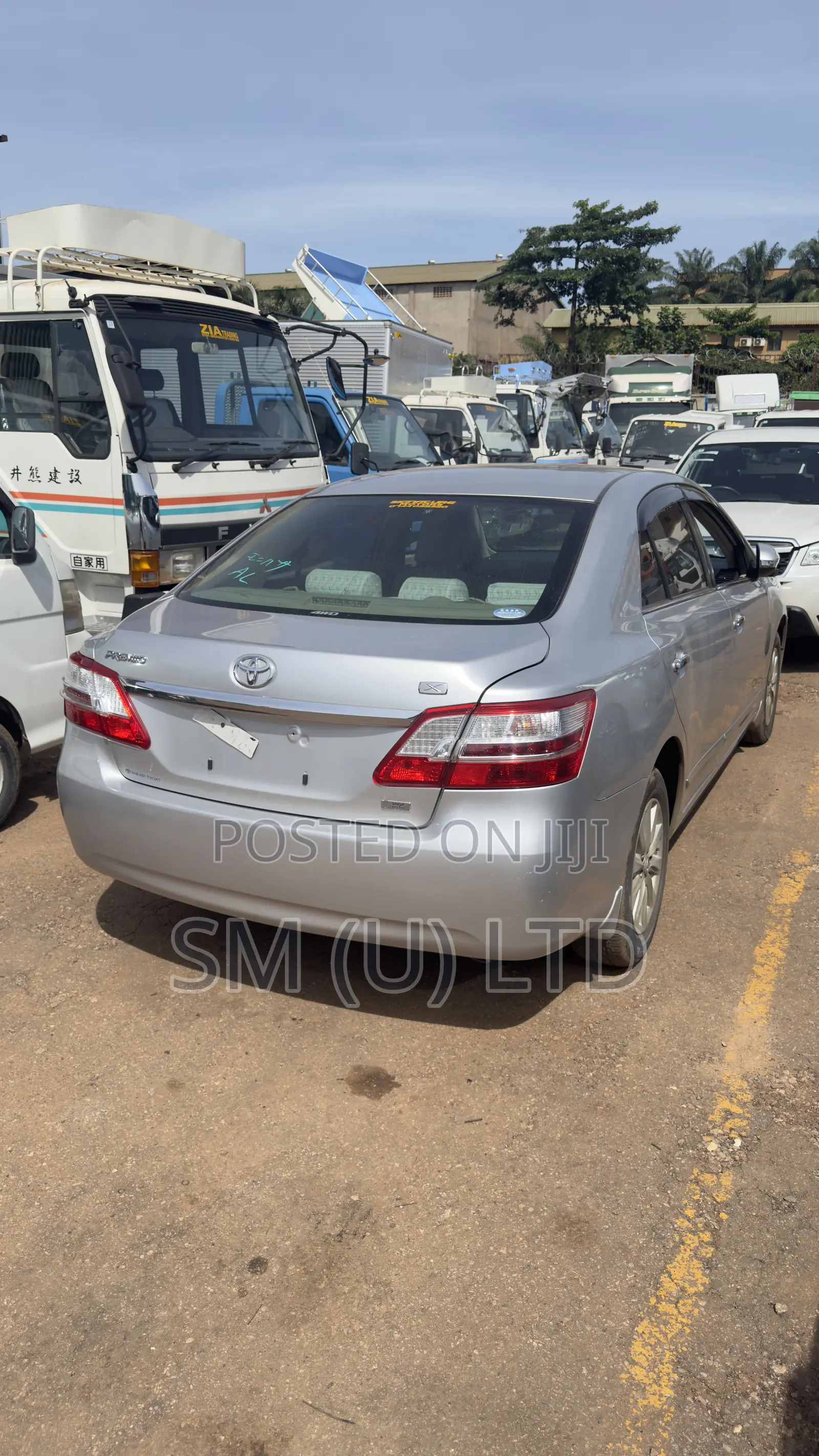 Toyota Premio 1.8 AWD 2013 Silver