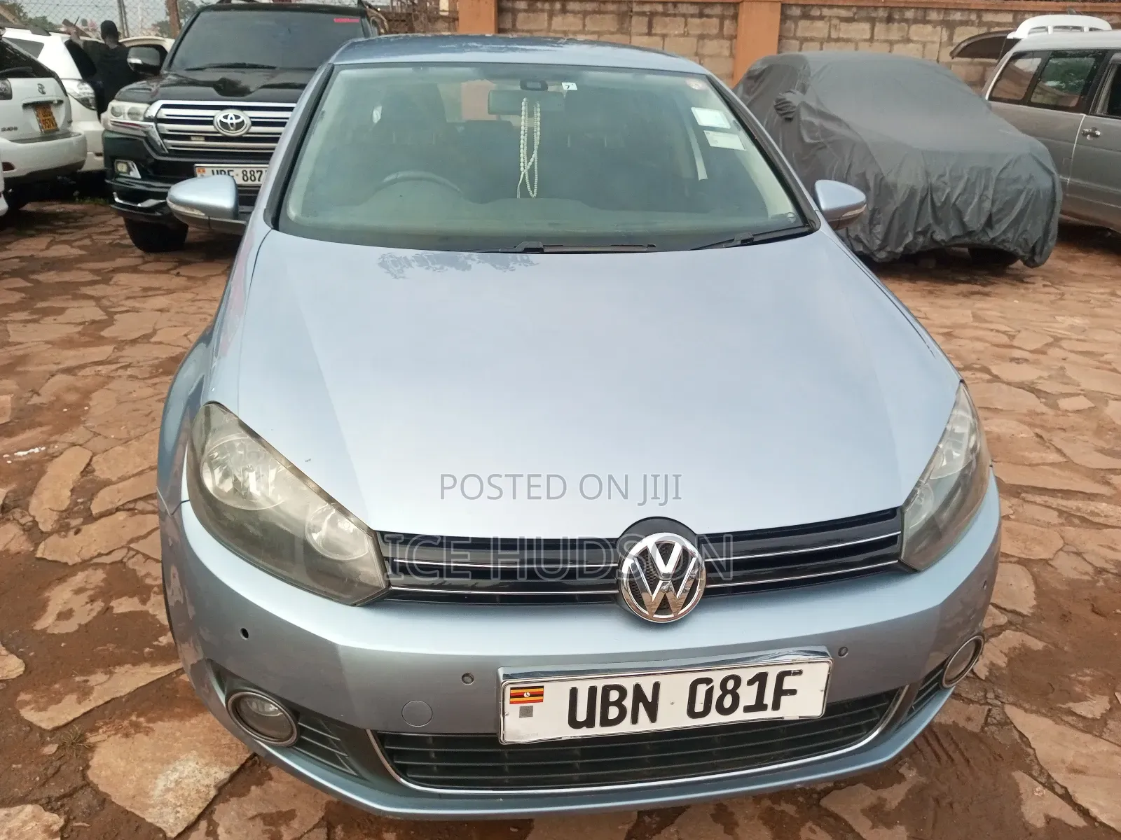 Volkswagen Golf 2010 Blue