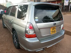 Subaru Forester 2005 Gray