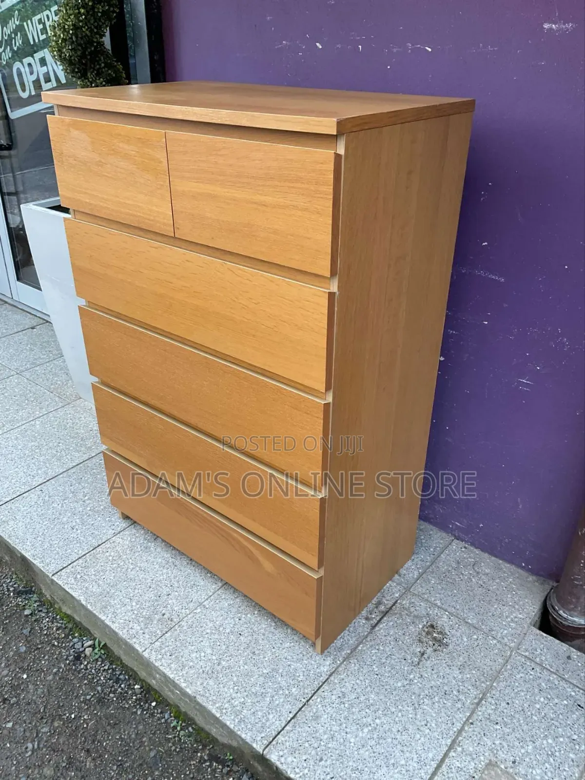 Cheese of Drawers in Brown Color