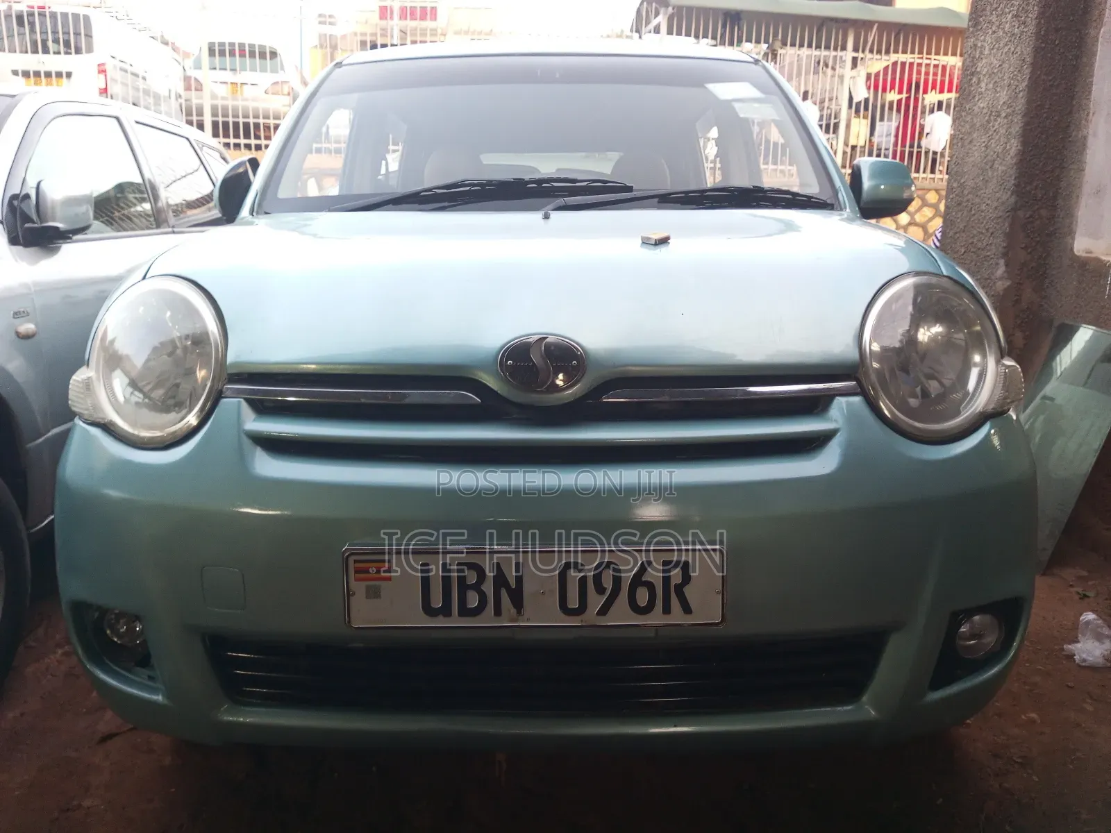 Toyota Sienta 2008 Blue