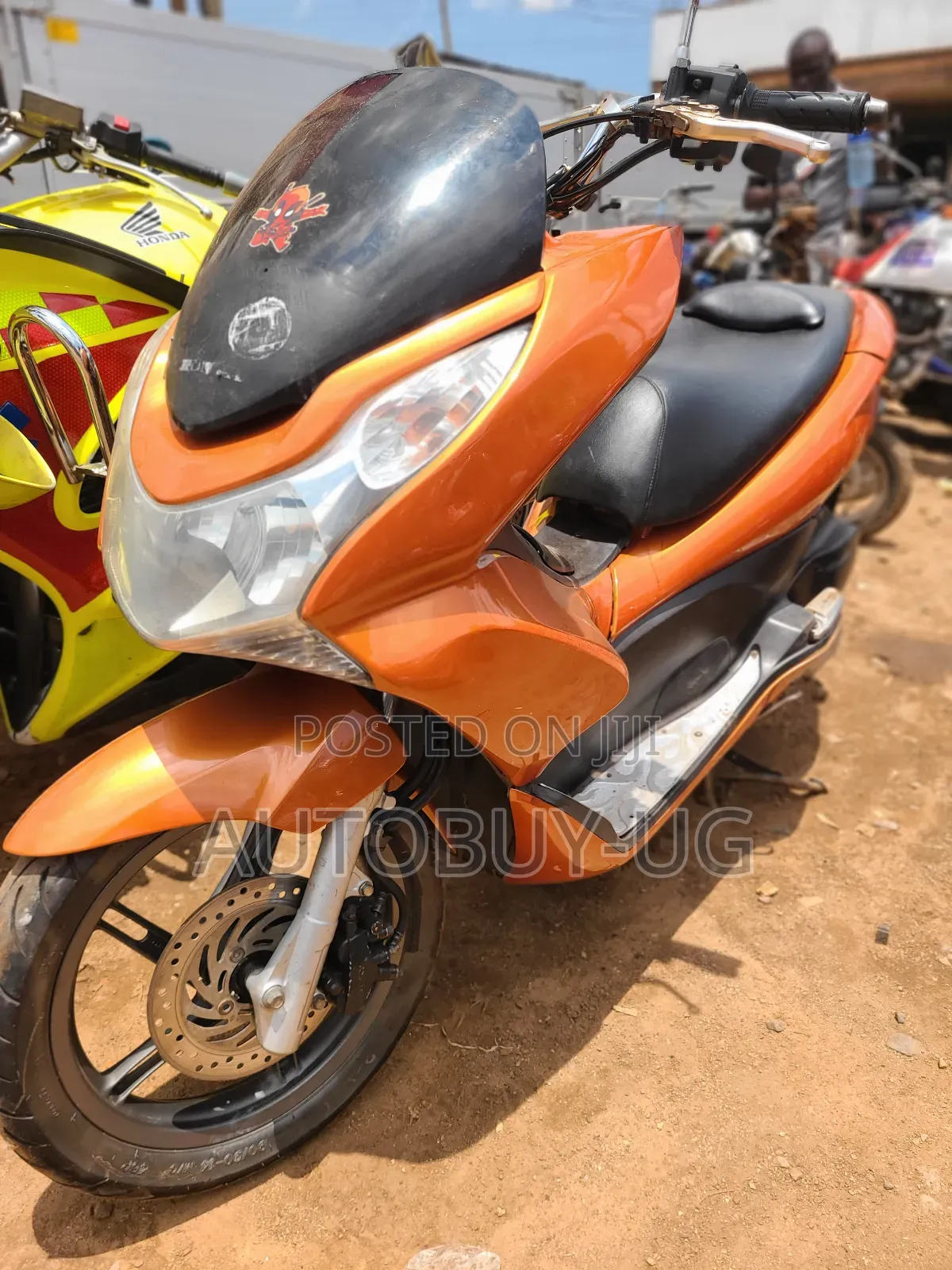 Honda 2015 Orange