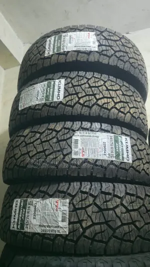 245/70r16 Original Kumho Tyres Brand New