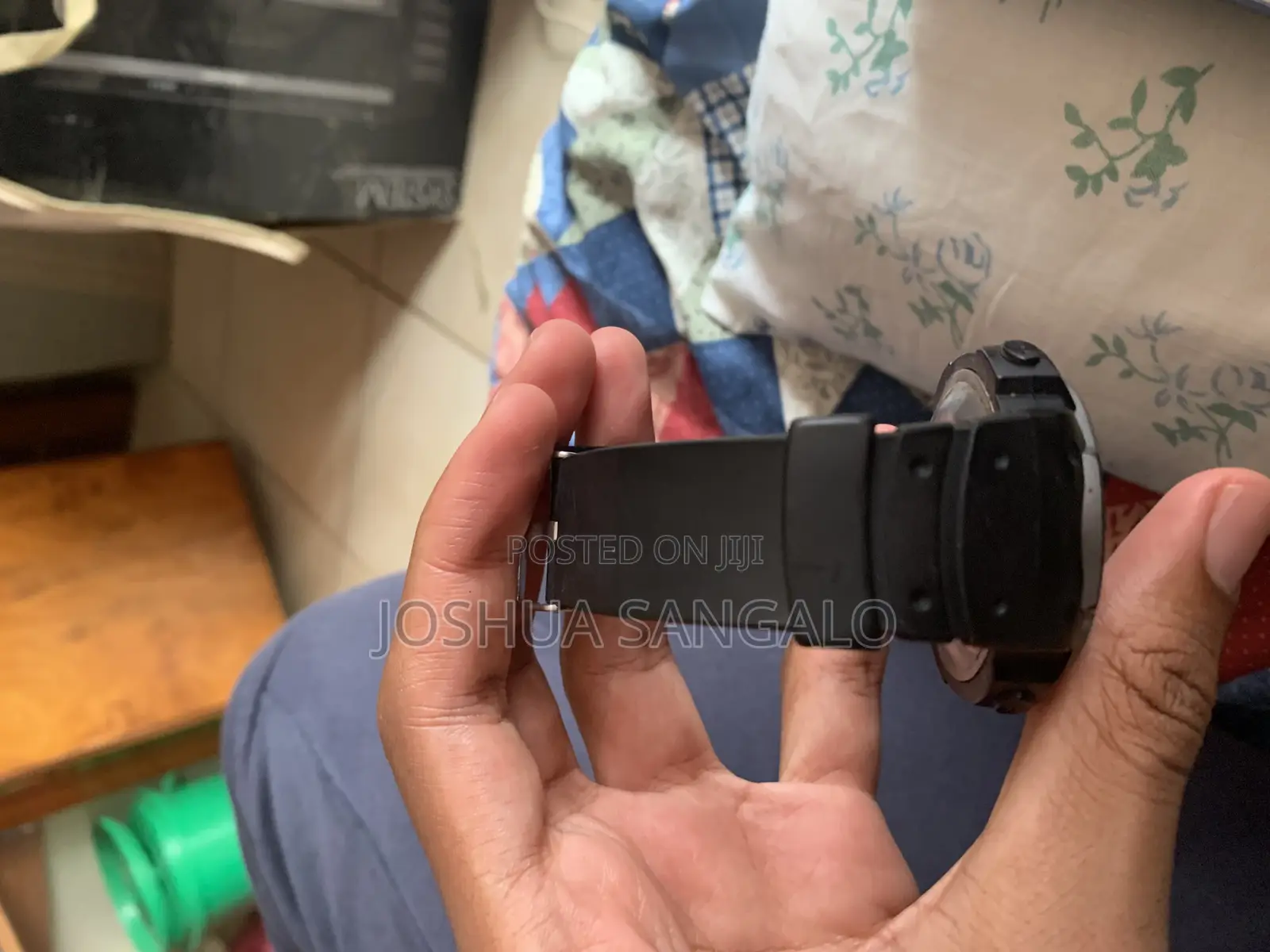 Stylish Resistant Watch