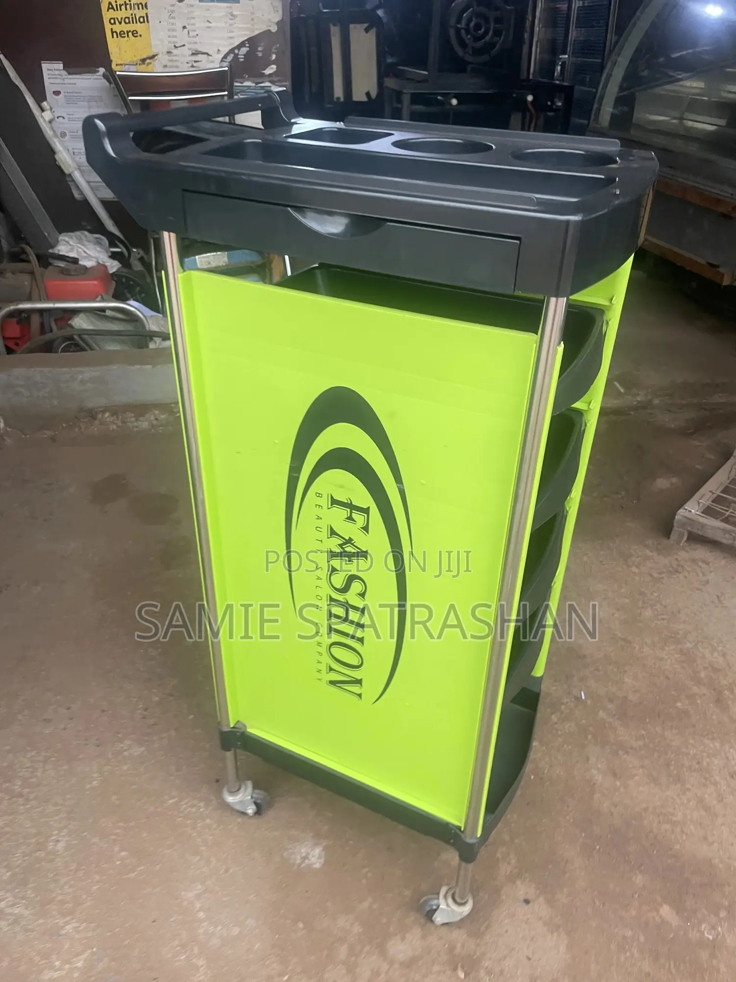 Salon Trolley Green