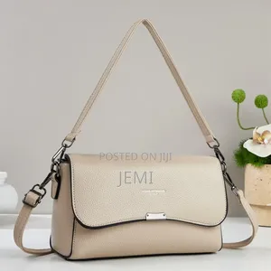Hand Bags for Classic Ladies