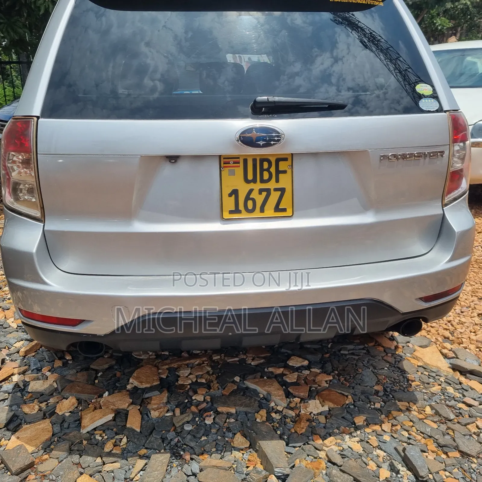 Subaru Legacy 2010 Silver