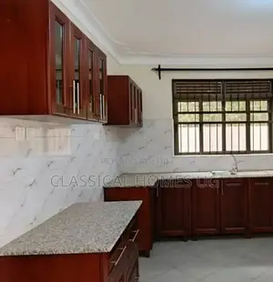 3bdrm Duplex in Muyenga, Central Division for rent