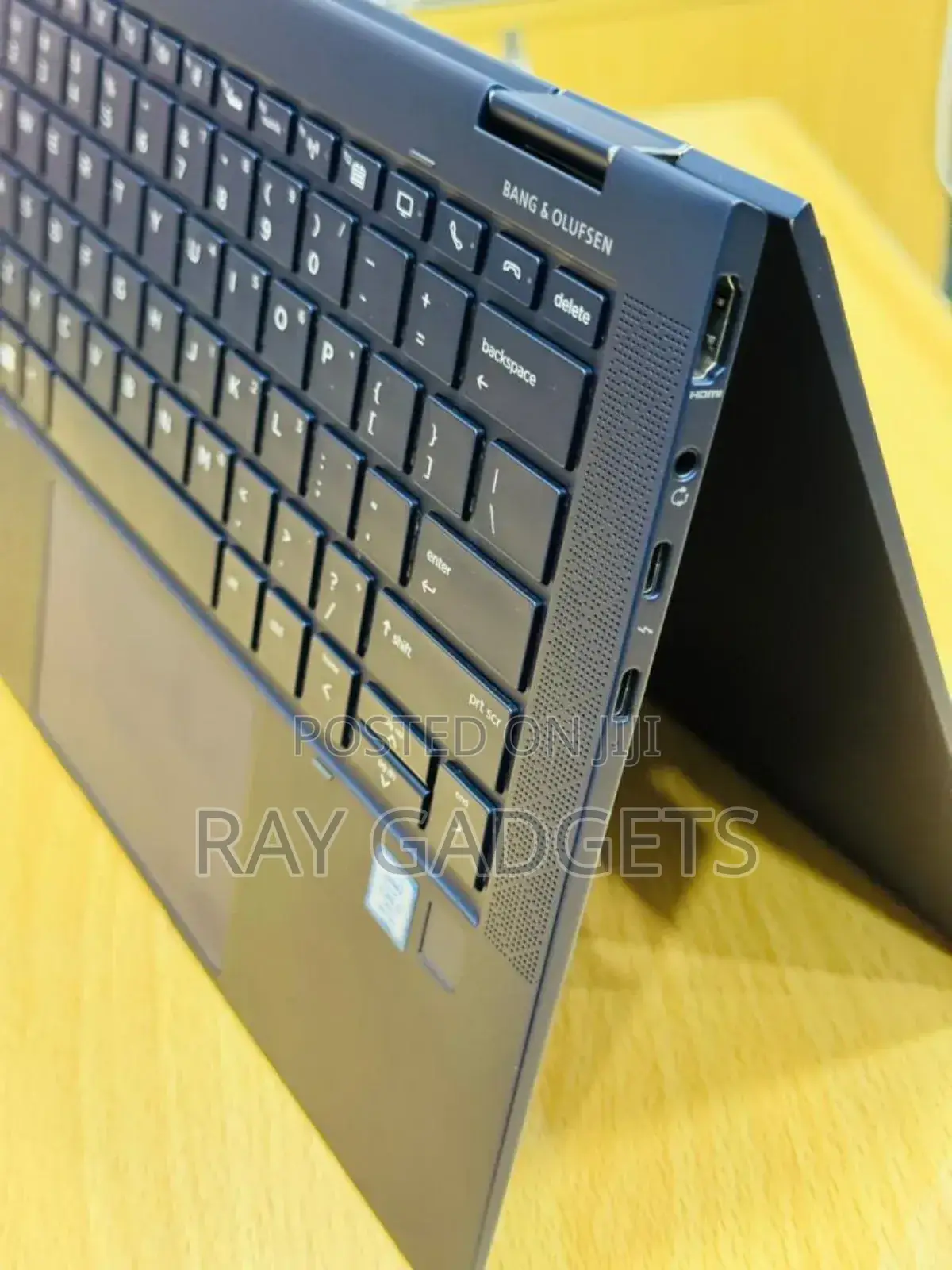 New Laptop HP EliteBook X360 1020 8GB Intel Core i7 SSD 256GB
