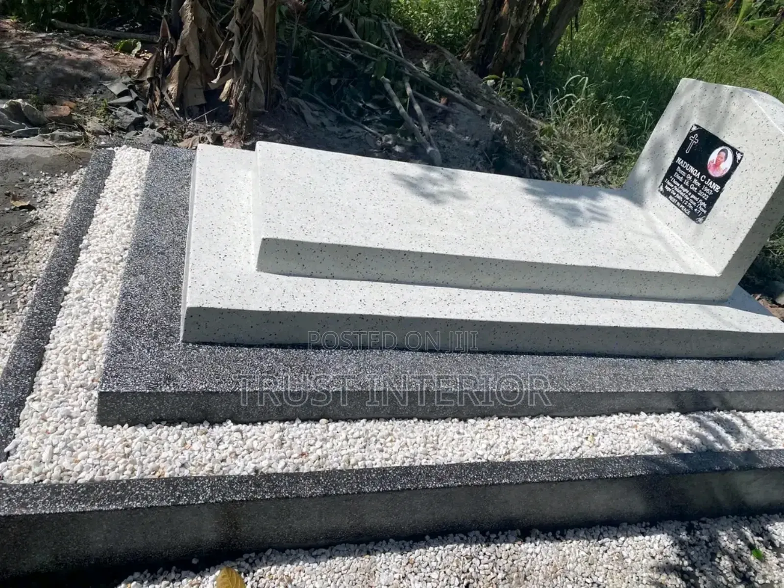 Terazo Graves Available 42
