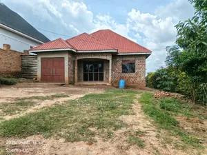 3bdrm House in Bujjuko, Muduma for sale