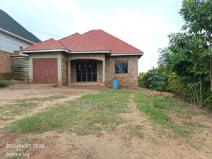3bdrm House in Bujjuko, Muduma for sale