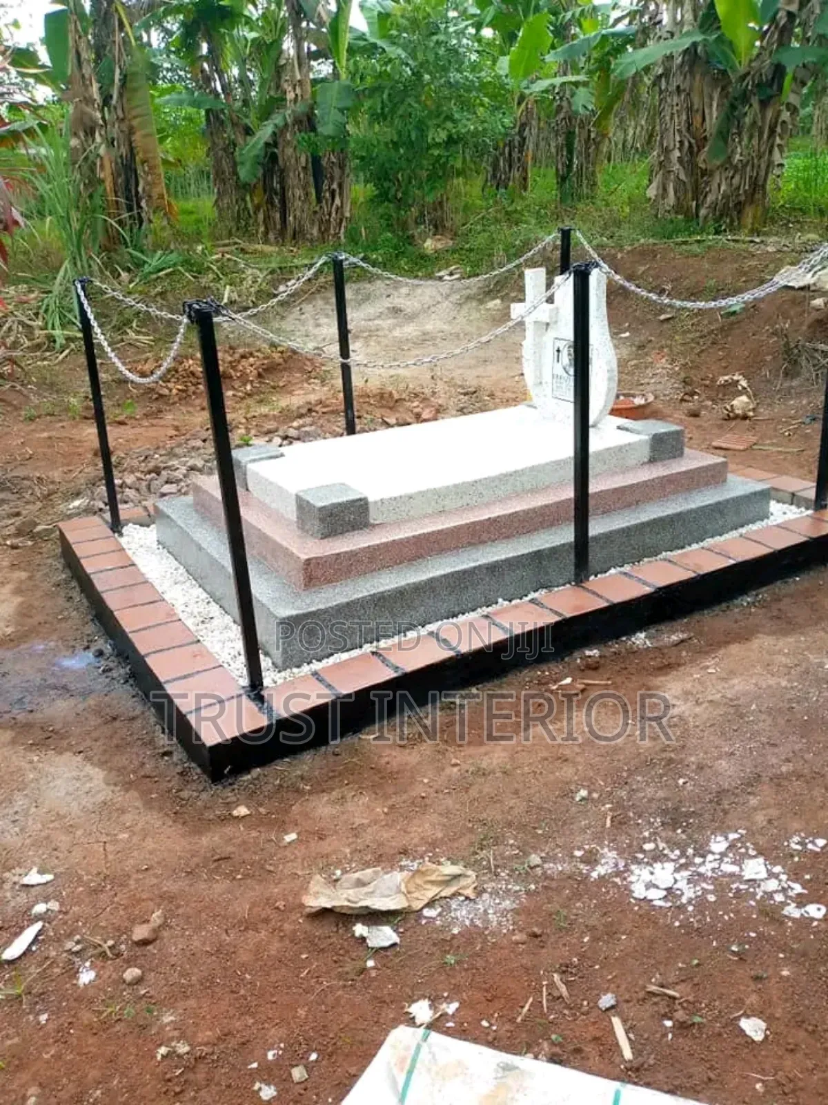 Grave Experts 32