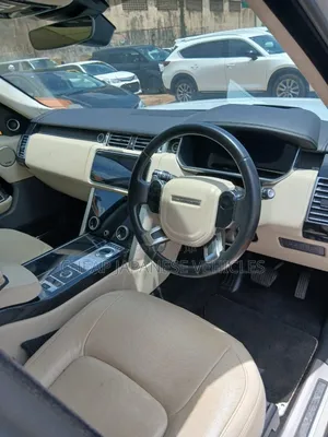Land Rover Range Rover Vogue 2019 White