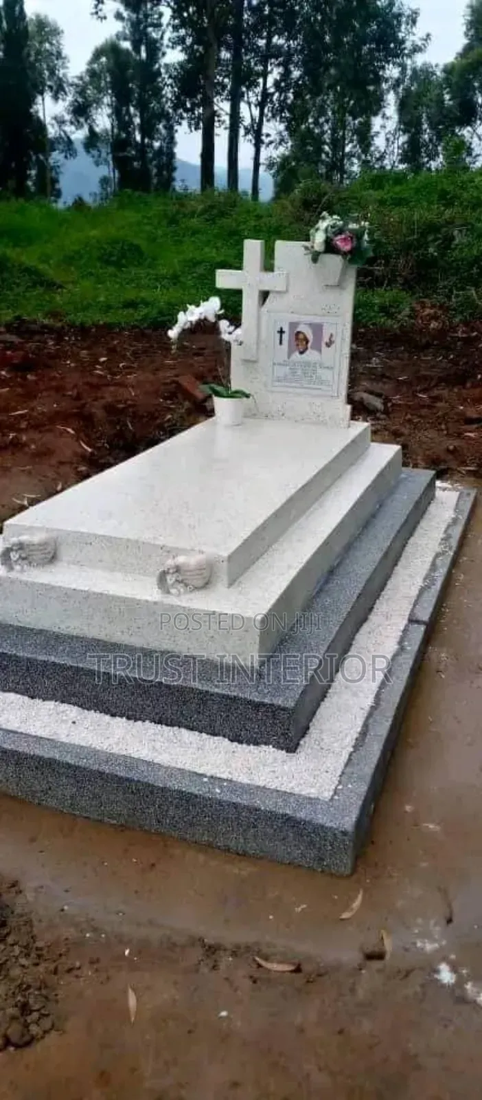 Grave Makers