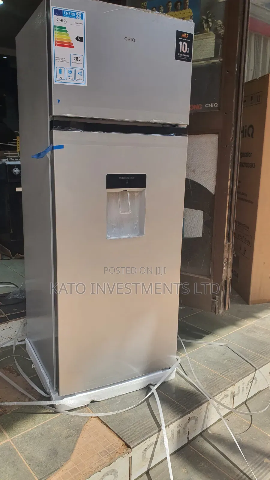 Chiq 270litrs Double Door Fridge With Dispenser