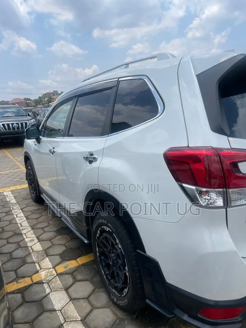 Subaru Forester 2018 Pearl
