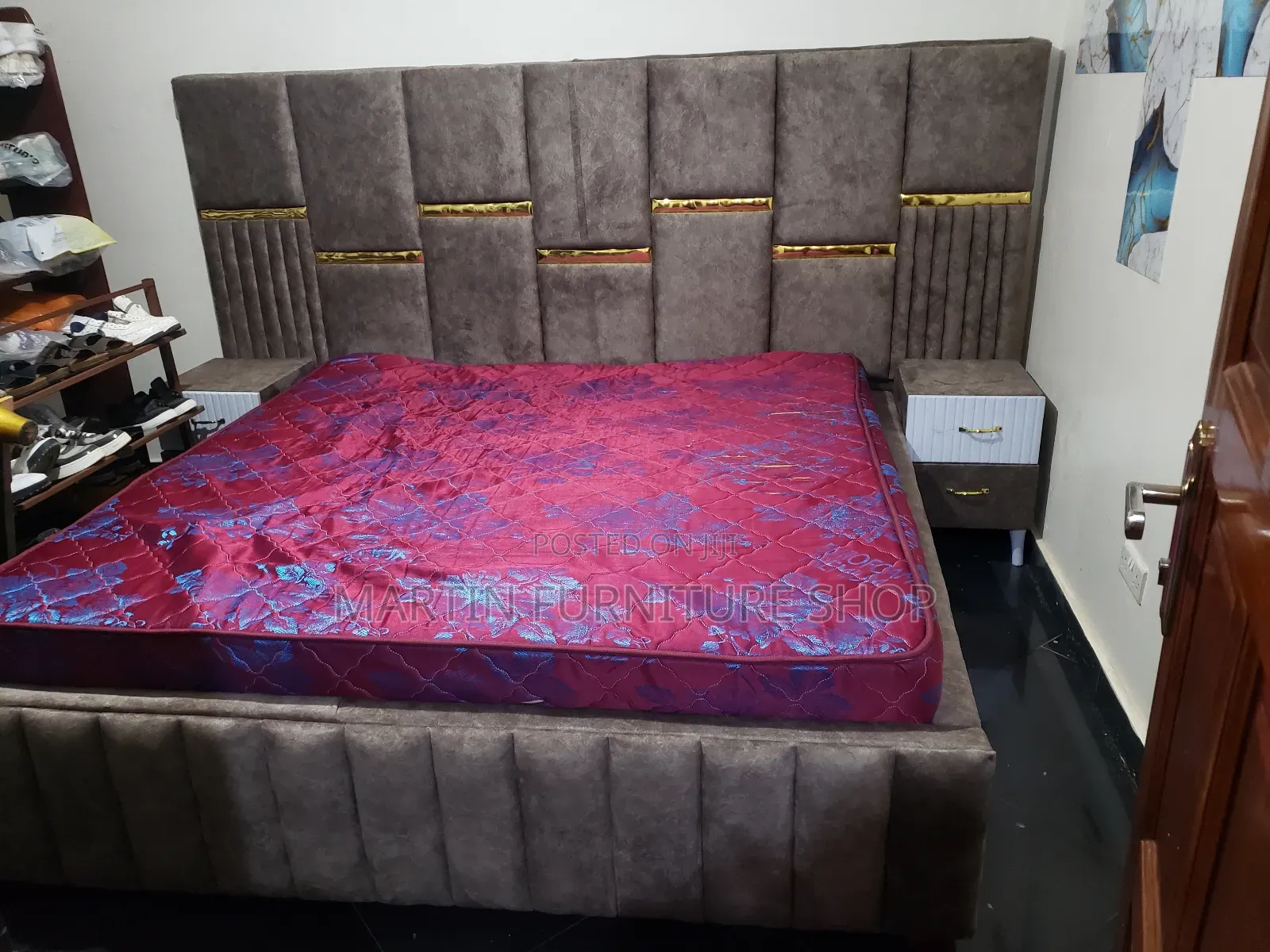 6x6 Well Designed Bed for Sale