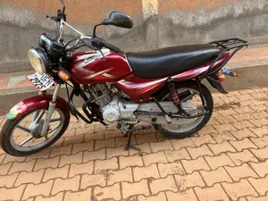 Bajaj CT 125X 2022 Red