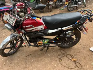 Hero Hunter 125 2021 Red