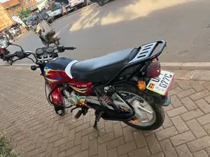 Bajaj CT 125X 2023 Red
