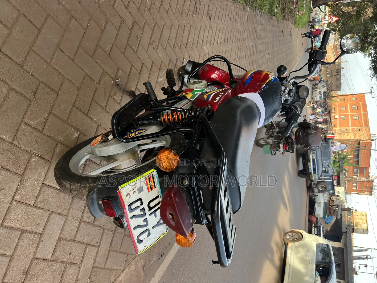 Bajaj CT 125X 2023 Red