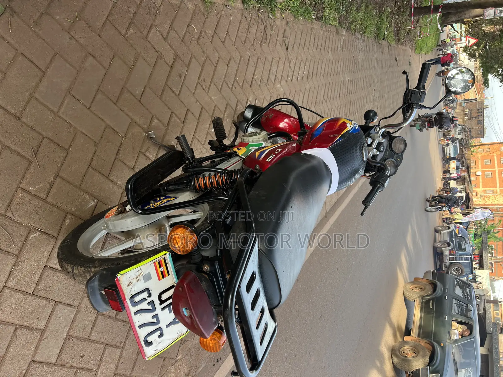 Bajaj CT 125X 2023 Red