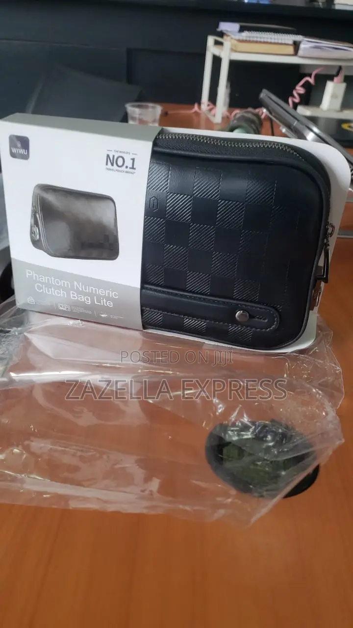 Wiwu Phantom Fingerprint Lock Pouch Pro Travel Organizer Bag