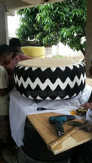 Center Tyre Table